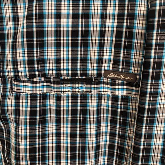 Eddie Bauer performance button down - Picture 2 of 6